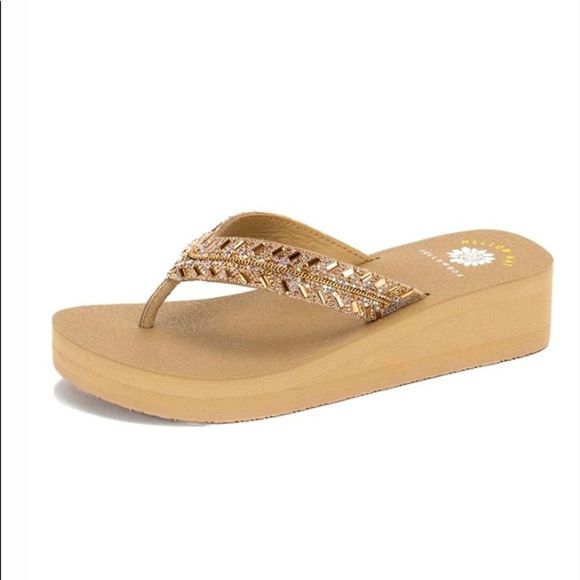 Yellow Box “Mellow Mat” Lesia Sandal Taupe - Women’s 6.5, 9,5 NEW - Picture 3 of 4